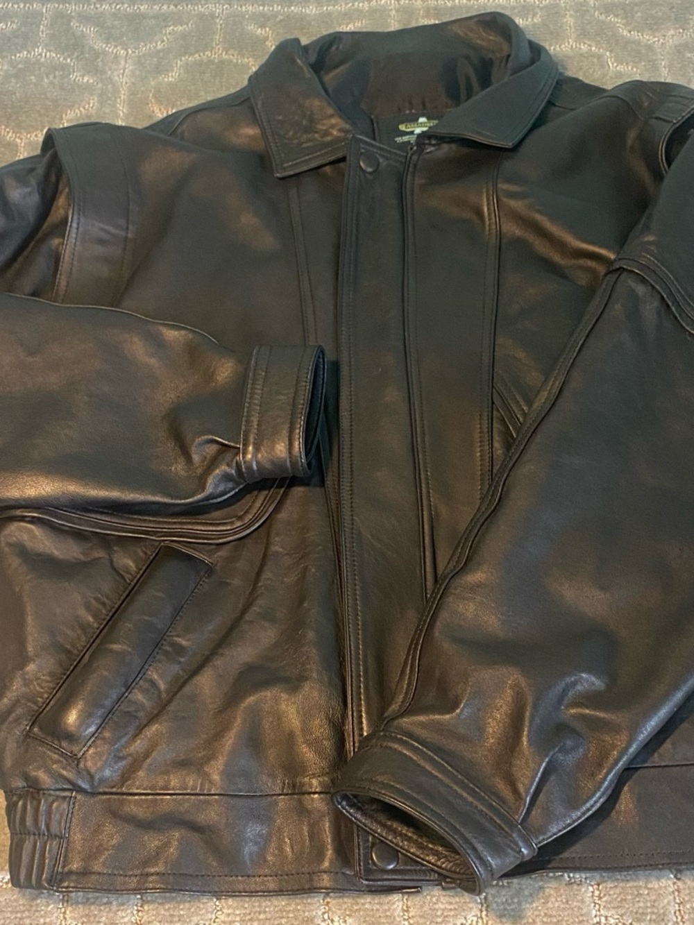 Camadeus Black Sheepskin Leather Jacket XL Bomber Style Classic Biker Varsity